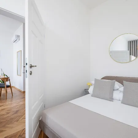 Kazimierz Area - Augustiańska 1 Street